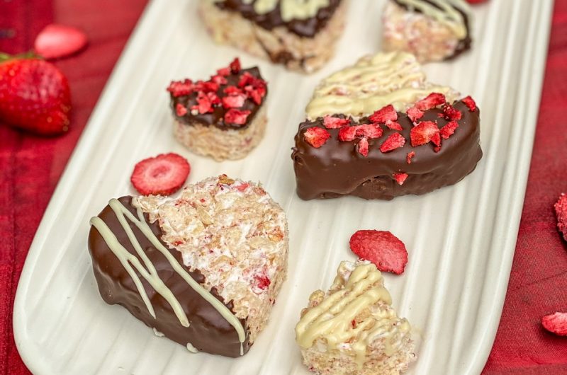 Vegan Strawberry Crispy Rice Treats