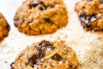 Chewy Vegan Chocolate Chunk Oatmeal Cookies – Big Box Vegan