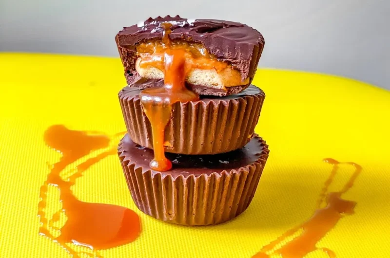 Easy Vegan Peanut Butter Caramel Cookie Cups