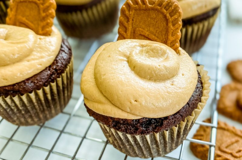 Perfect Vegan Chocolate Cupcakes with Cookie Butter Frosting