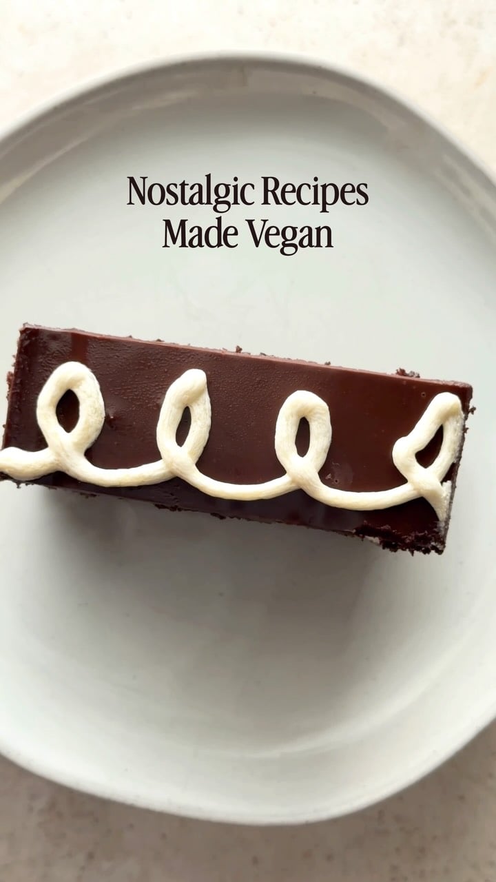These are the nostalgic retro recipes that everyone loves and they’re vegan! 

Get the recipes at bigboxvegan.com in my roundup on my homepage or comment RECIPES and I’ll send you the link!