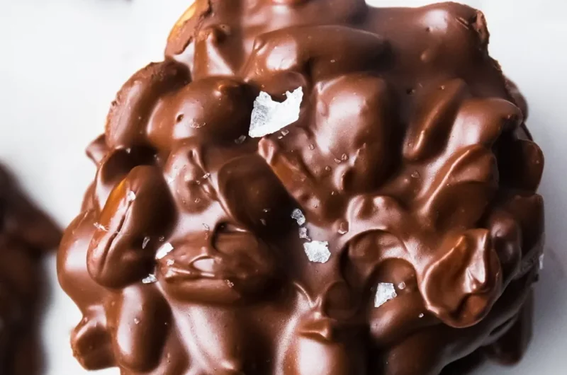 Easy Vegan Three Ingredient Peanut Clusters