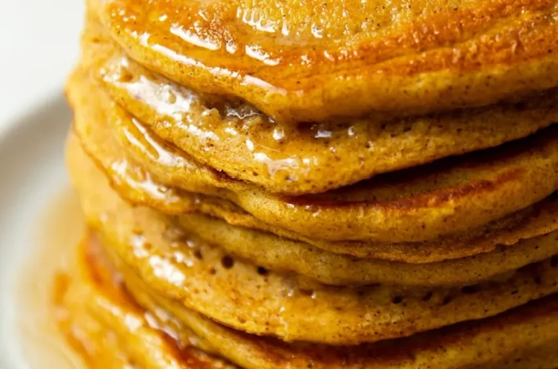 Easy Vegan Pumpkin Pancakes