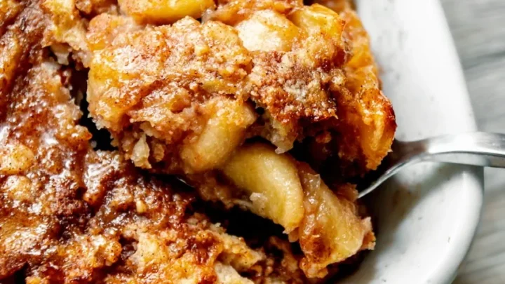 Image for Turn Any Fruit Pie into a Crumble Bake