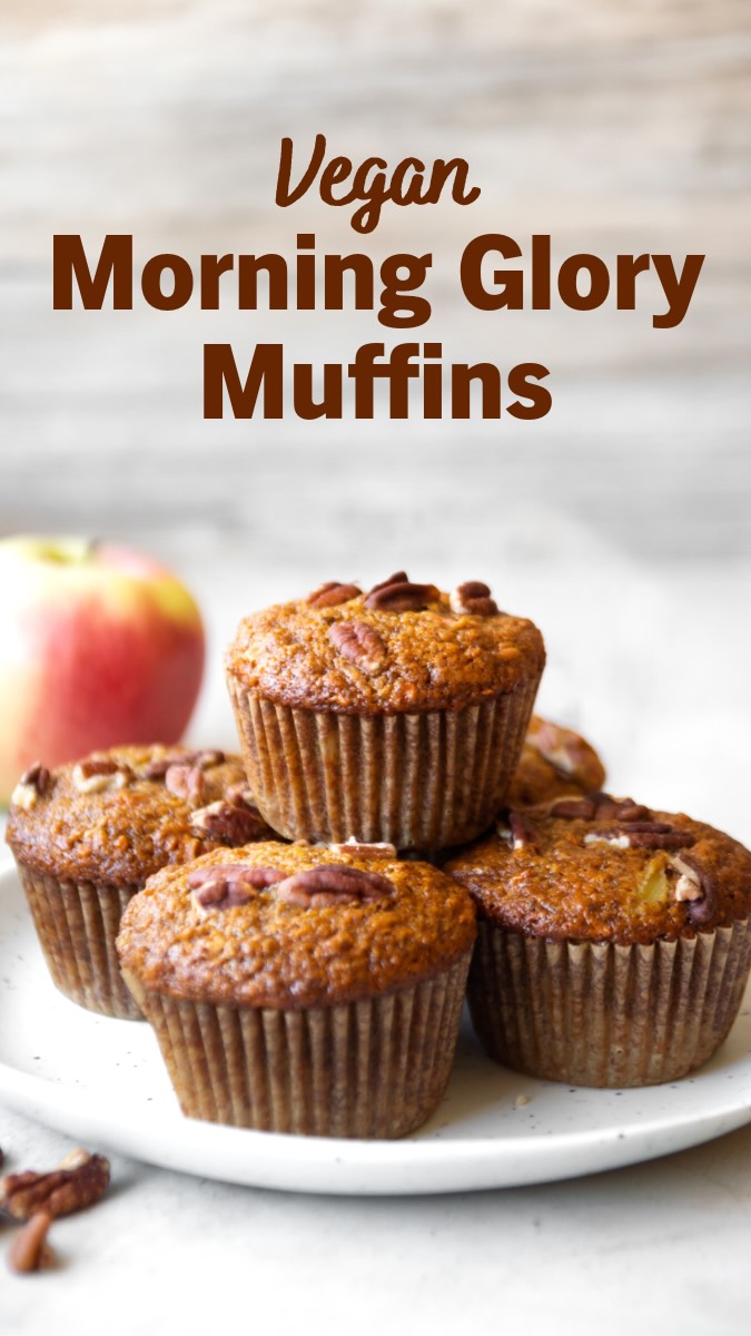 Have you every tried morning glory muffins? They’re like carrot cake and hummingbird cake melded together. They’re amazing and perfect for spring! 🥕🍎🍍

Comment RECIPE!
