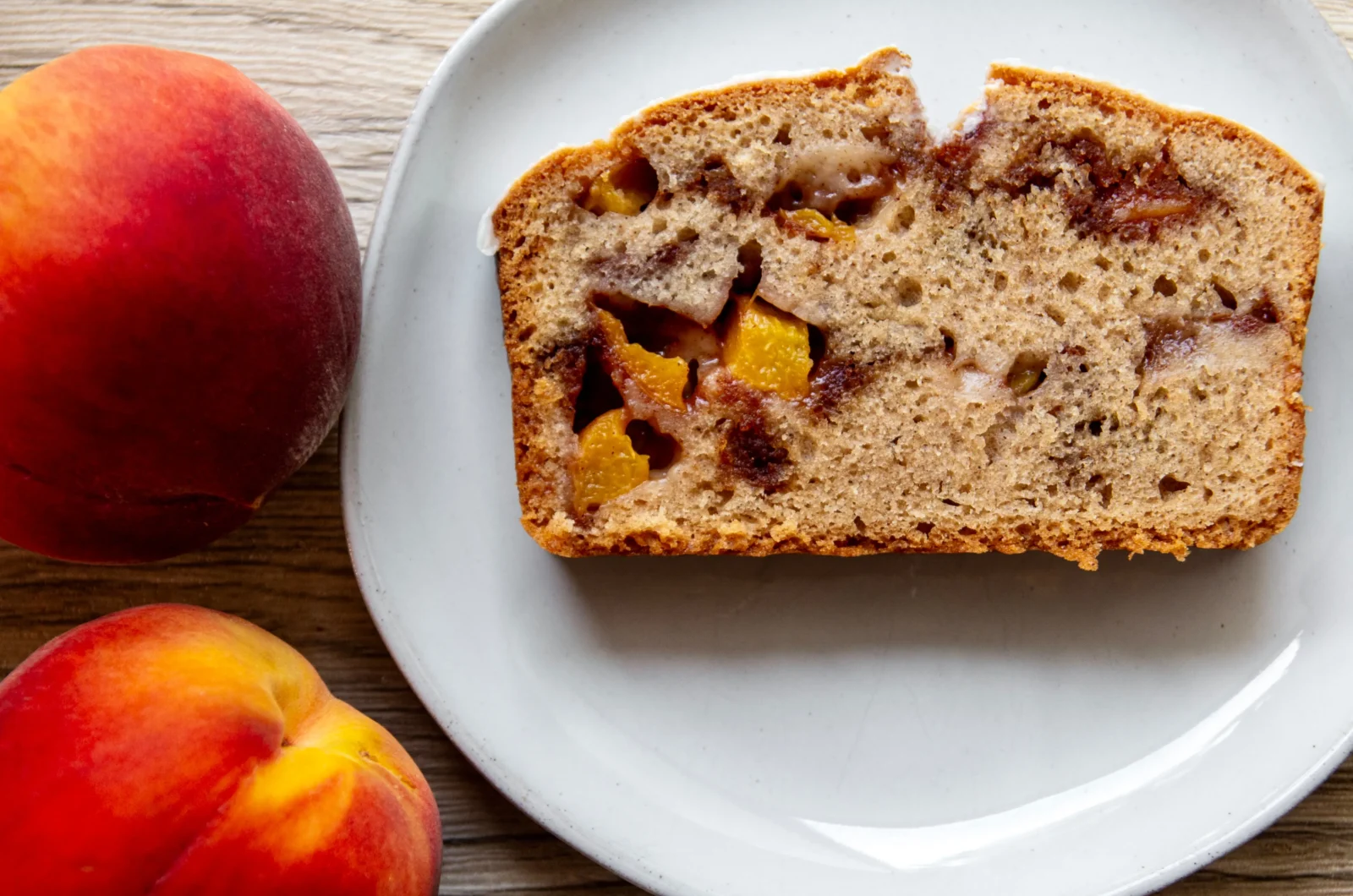 Vegan Old-Fashioned Peach Fritter Loaf