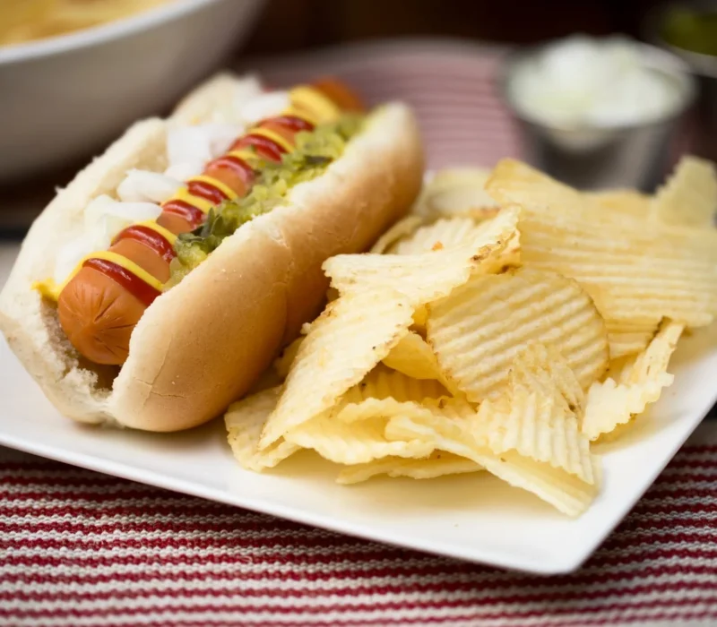 Ultimate Vegan Hot Dog Guide 2026